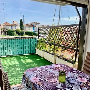  Appartement Rue De L'amarrage à Port Avec Terrasse Vue Canaux Et Garage France